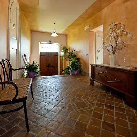 Butussi - L'ospitalita Del Vino Летний дом