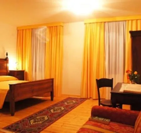 Butussi - L'ospitalità Del Vino * Corno di Rosazzo