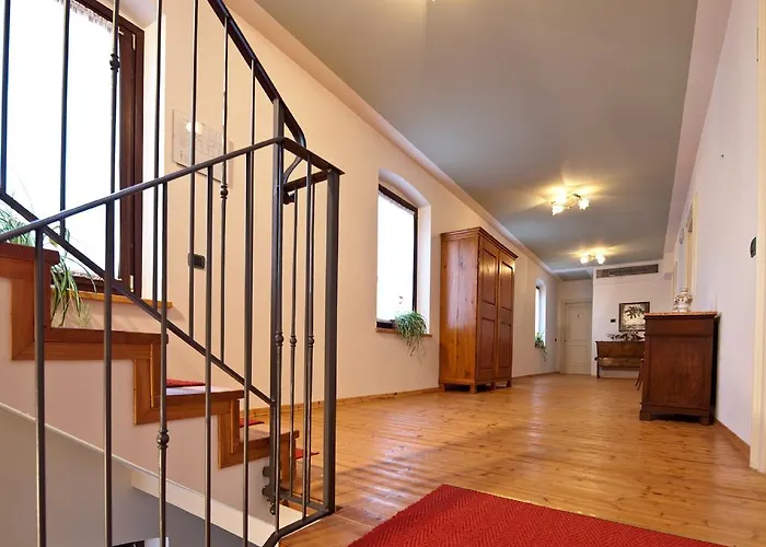 Butussi - L'ospitalita Del Vino * Corno di Rosazzo