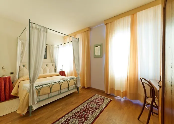 Butussi - L'ospitalita Del Vino